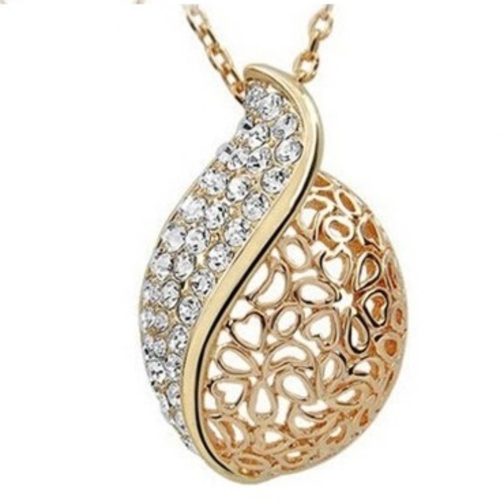 Hollow Leaf Rhinestone Pendant